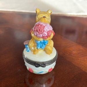 Winnie the Pooh porcelain box
